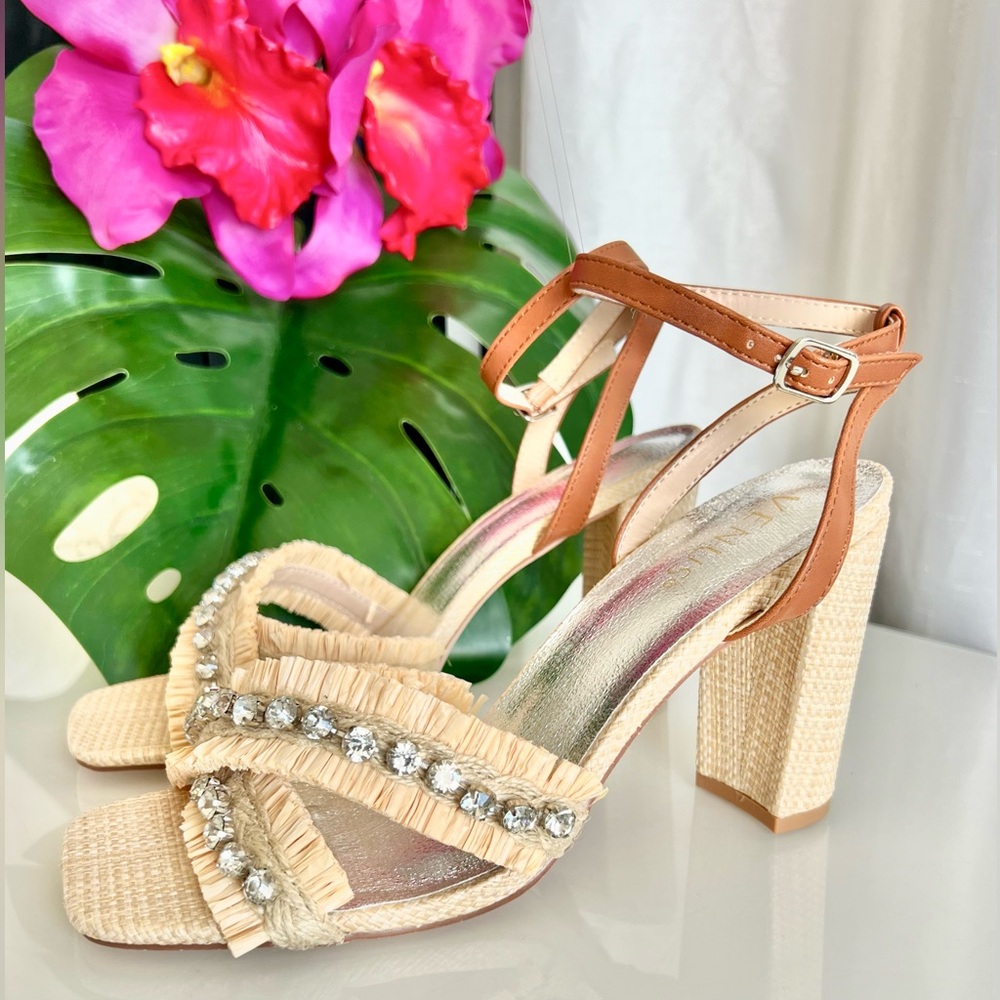 Brand New 🆕 in Box Raffia Jute Vegan Leather sandal heels size 9.5 by Venus
